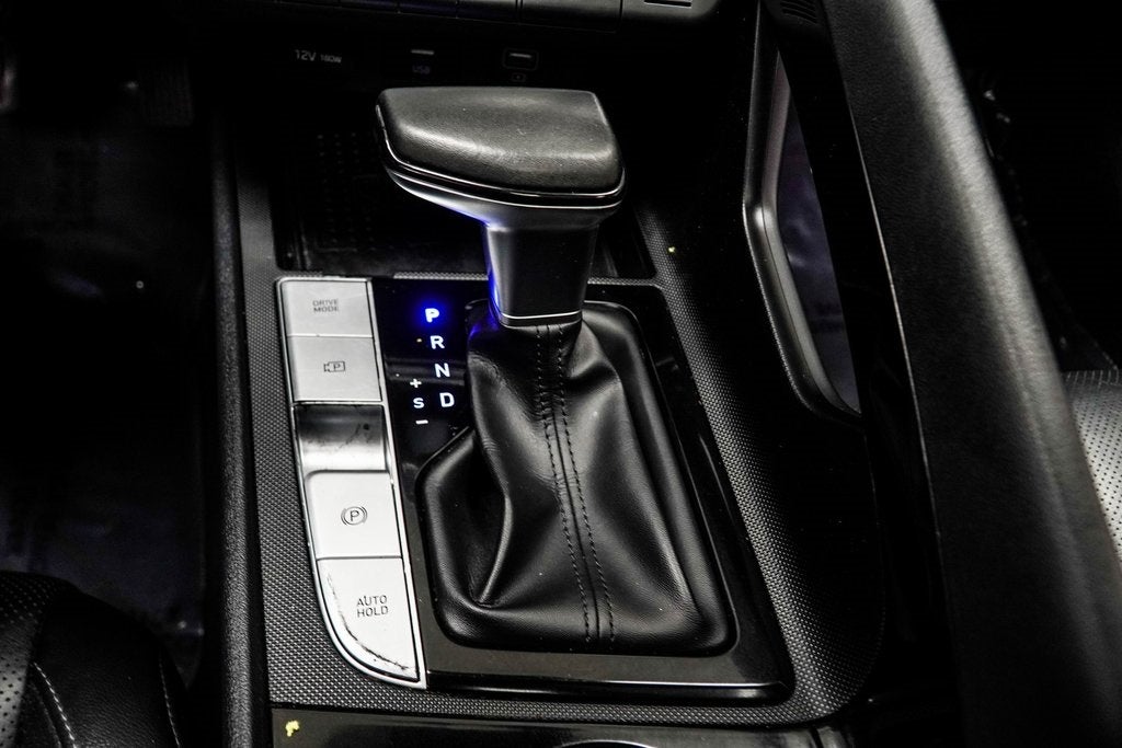 2022 Hyundai Elantra Limited