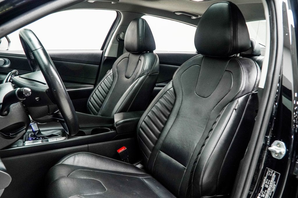 2022 Hyundai Elantra Limited