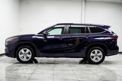 2023 Toyota Highlander LE