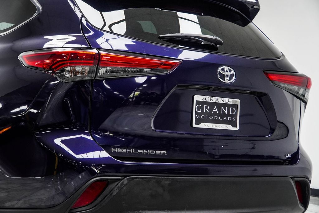 2023 Toyota Highlander LE