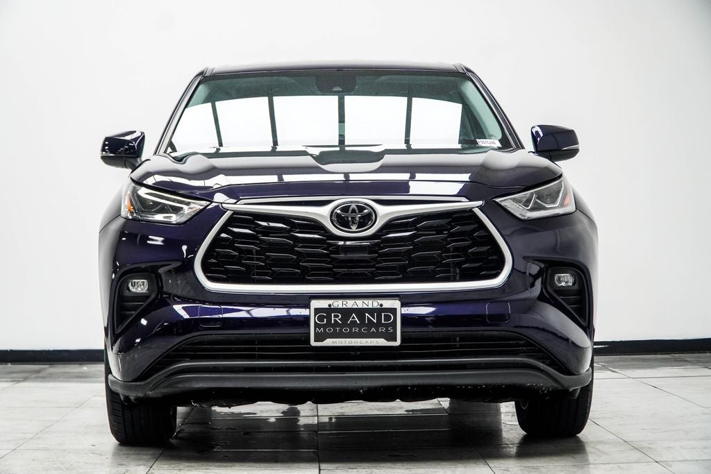 2023 Toyota Highlander LE