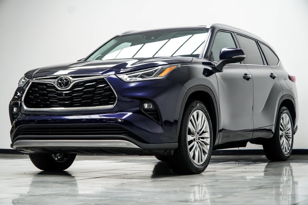 2023 Toyota Highlander Platinum