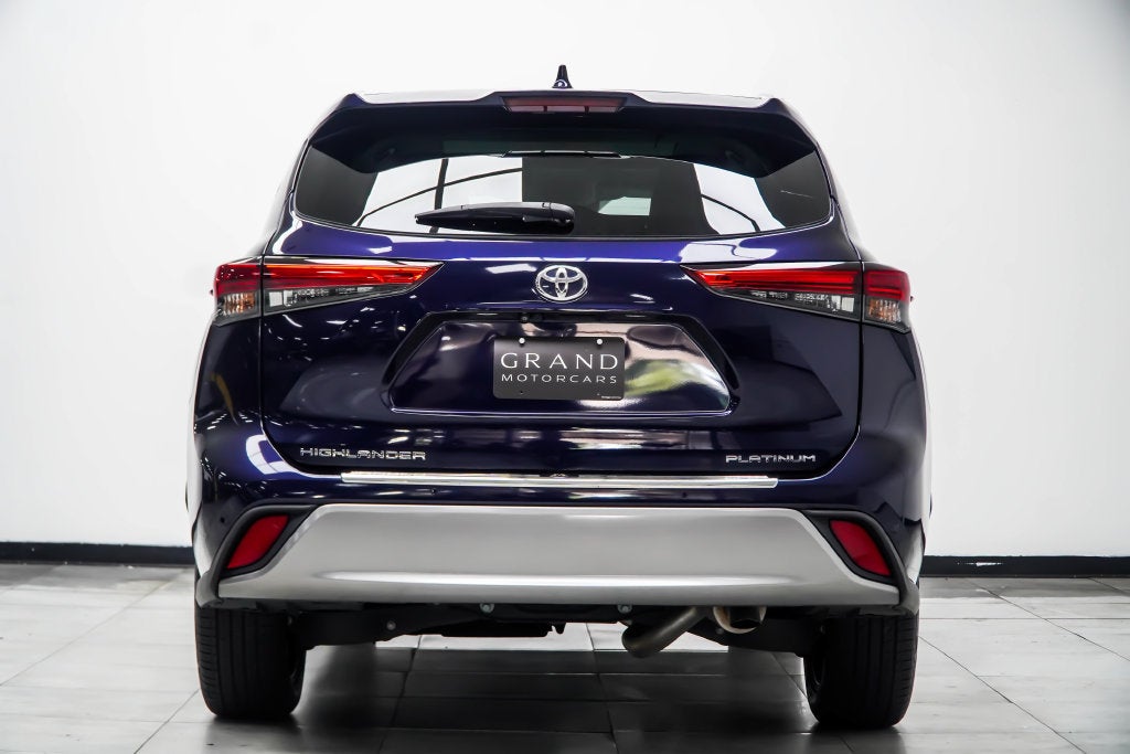 2023 Toyota Highlander Platinum