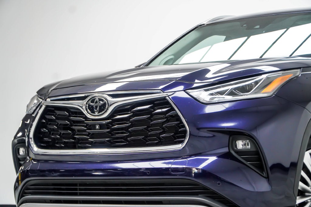 2023 Toyota Highlander Platinum