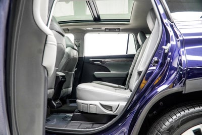 2023 Toyota Highlander Platinum