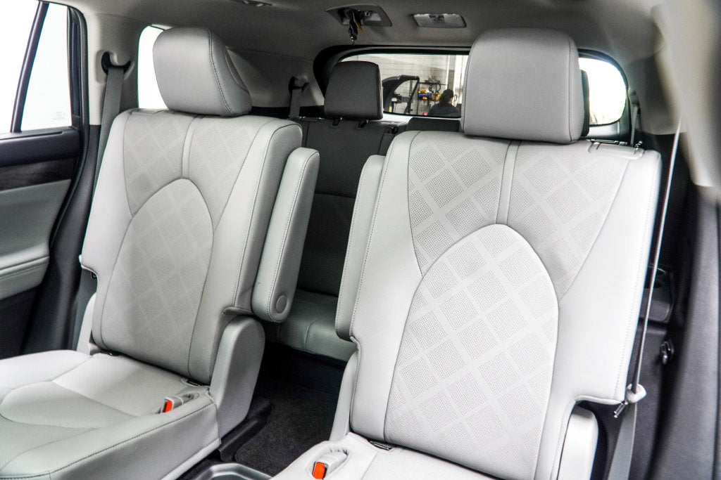 2023 Toyota Highlander Platinum