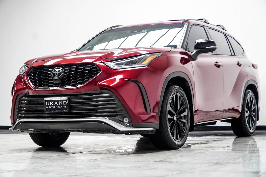 2023 Toyota Highlander XSE