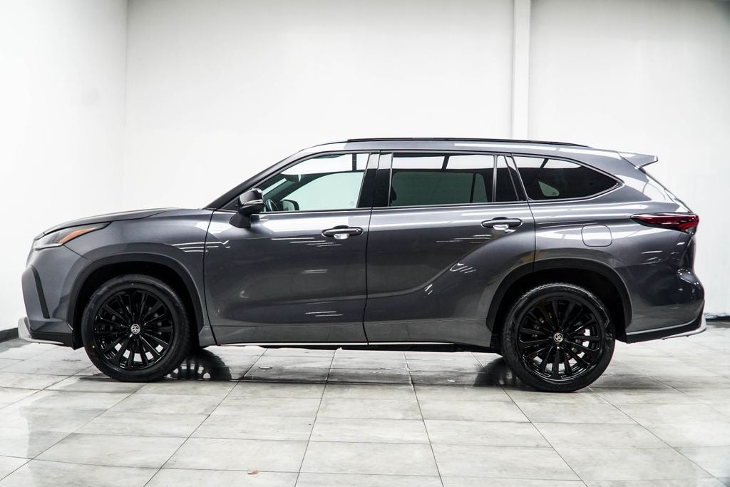 2025 Toyota Highlander XSE