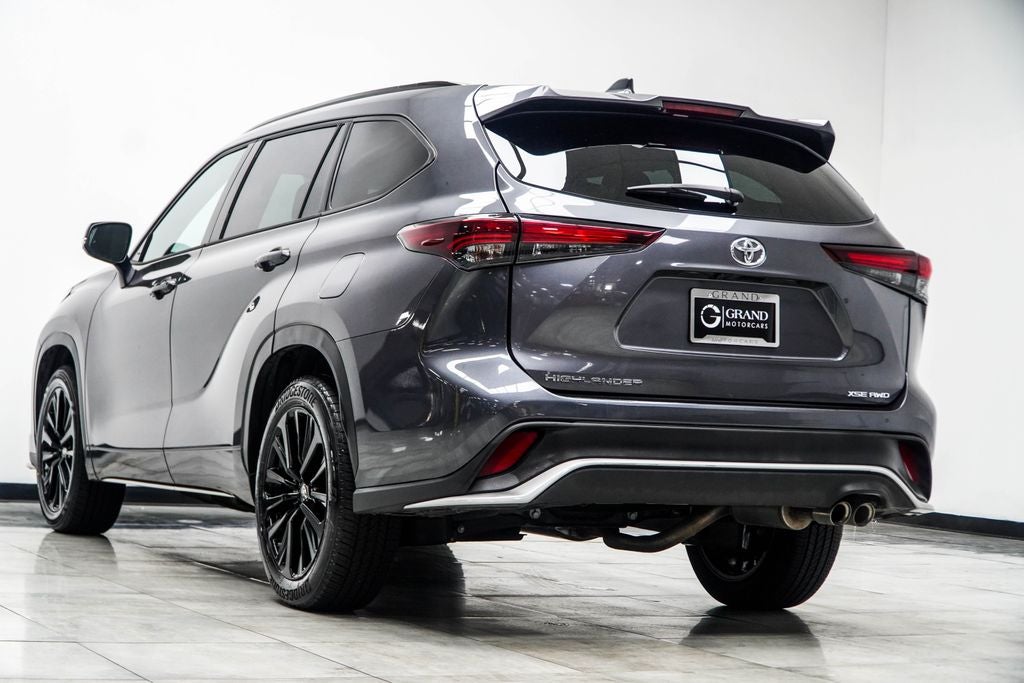 2025 Toyota Highlander XSE