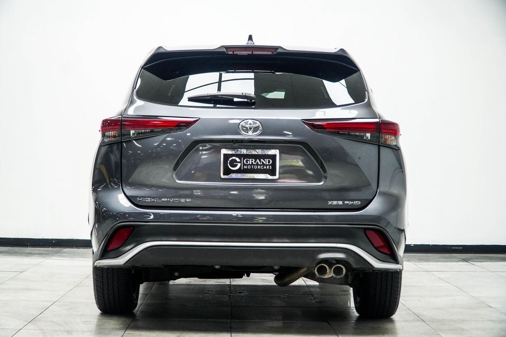 2025 Toyota Highlander XSE