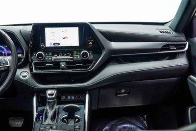 2025 Toyota Highlander XSE