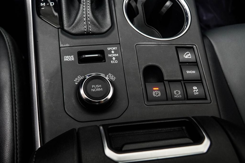 2025 Toyota Highlander XSE