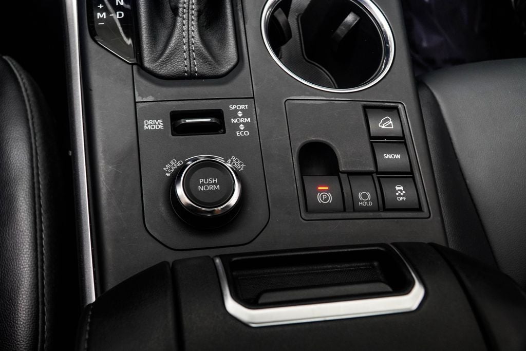 2025 Toyota Highlander XSE