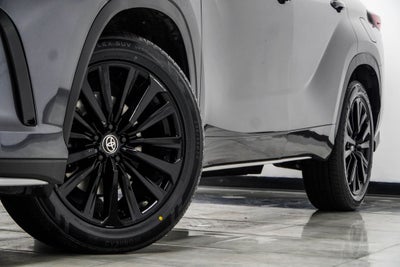 2025 Toyota Highlander XSE