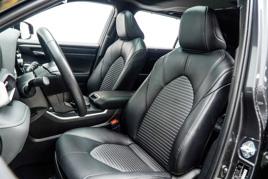 2025 Toyota Highlander XSE
