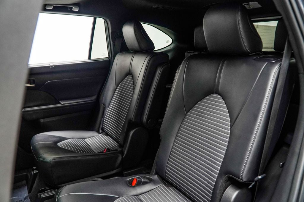 2025 Toyota Highlander XSE