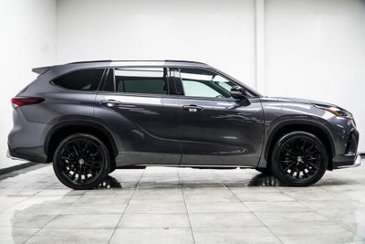 2025 Toyota Highlander XSE