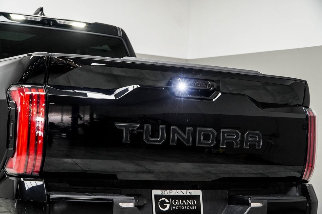 2023 Toyota Tundra Hybrid Platinum