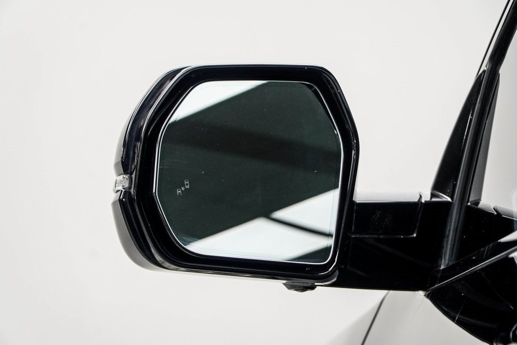 2023 Toyota Tundra Hybrid Platinum