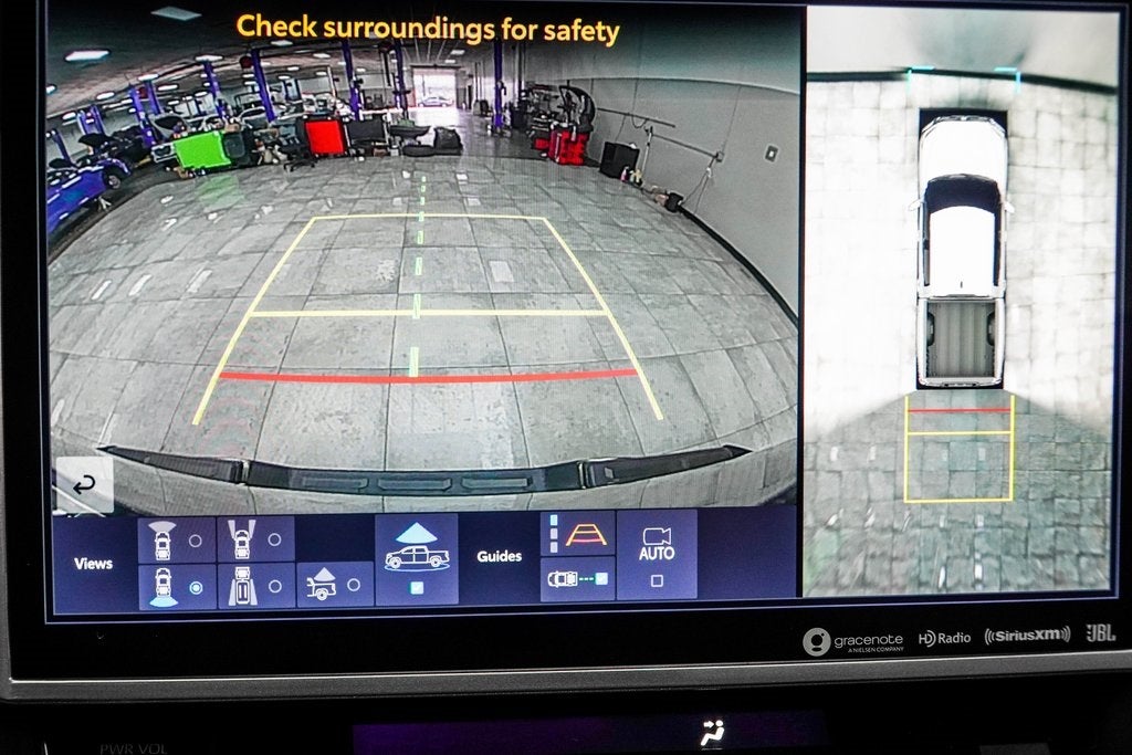 2023 Toyota Tundra Hybrid Platinum