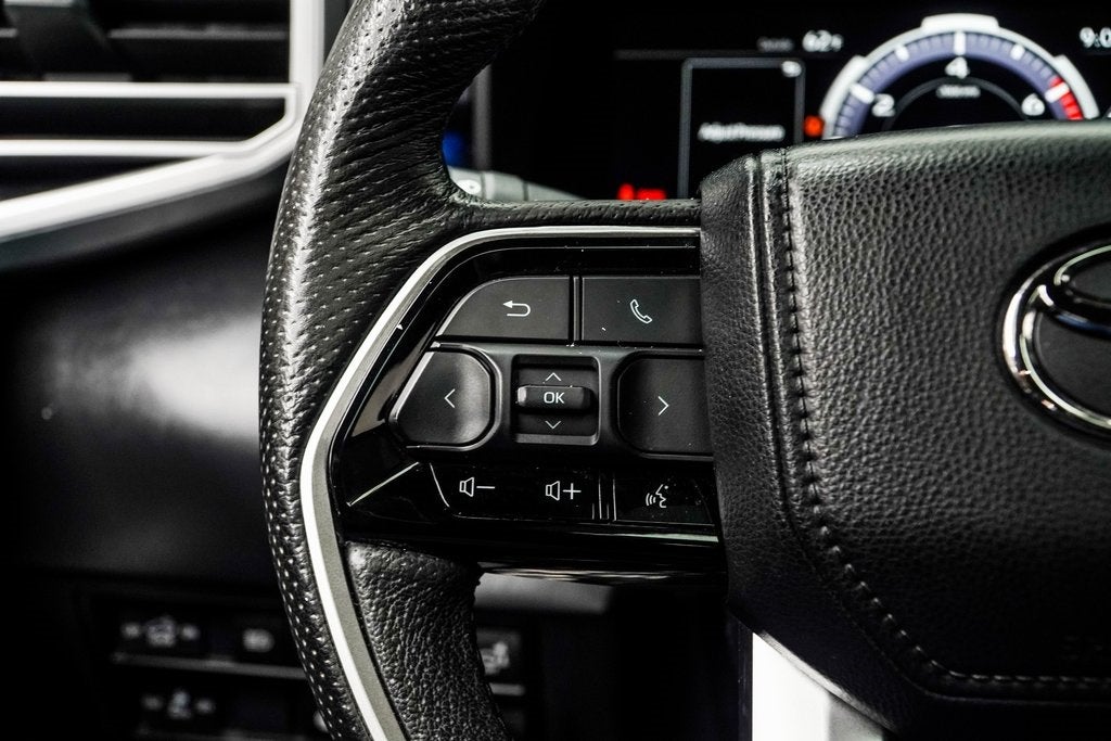 2023 Toyota Tundra Hybrid Platinum