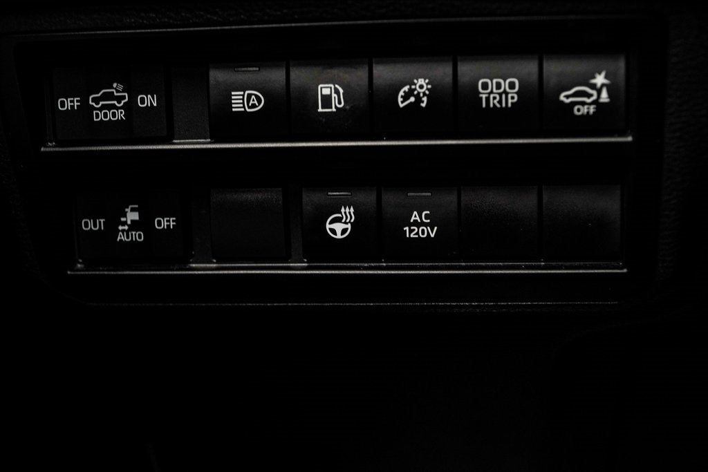 2023 Toyota Tundra Hybrid Platinum