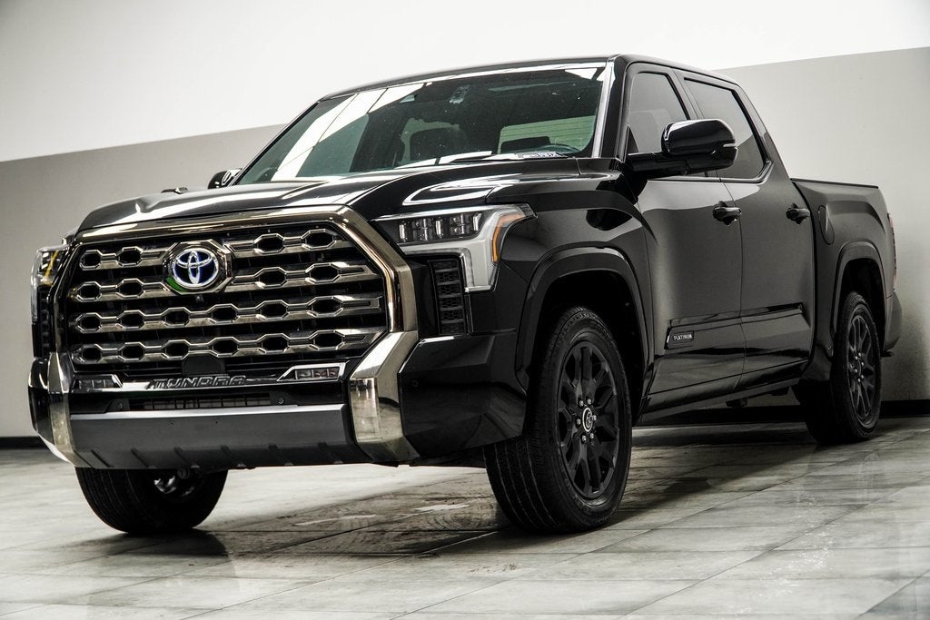 2023 Toyota Tundra Hybrid Platinum