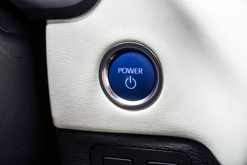 2022 Toyota Tundra Hybrid Capstone