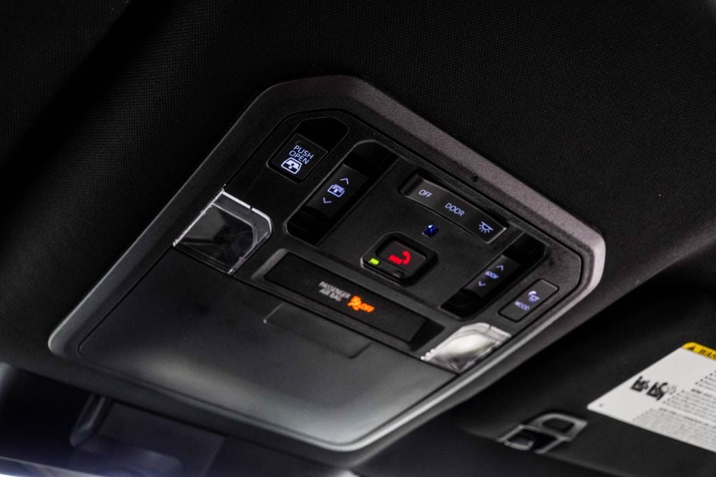 2022 Toyota Tundra Hybrid Capstone