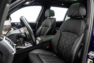2023 BMW X7 xDrive40i