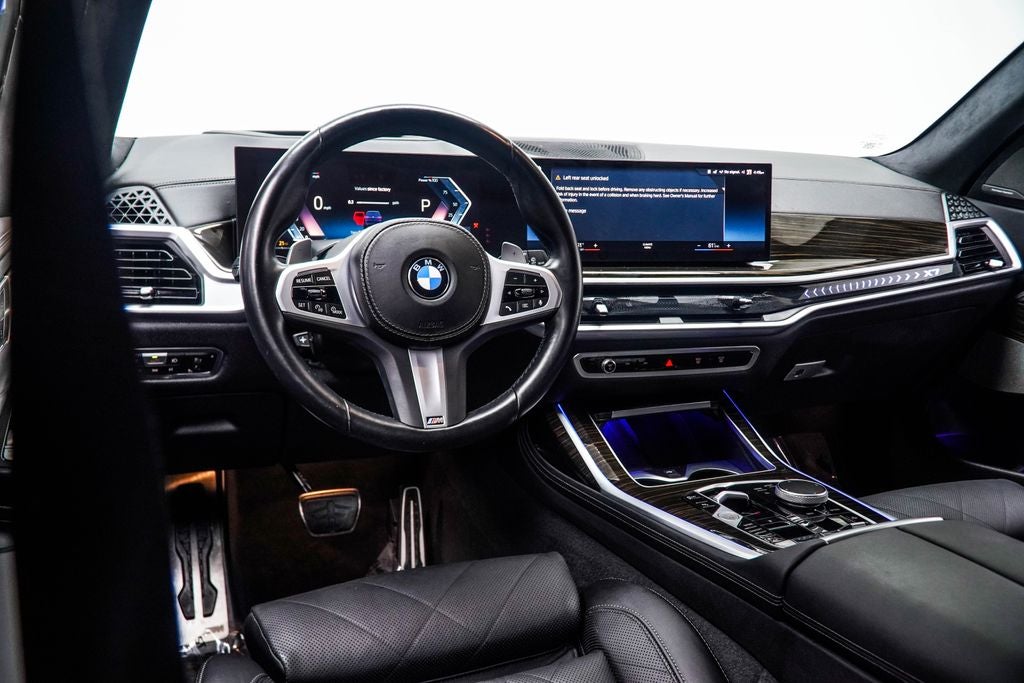2023 BMW X7 xDrive40i