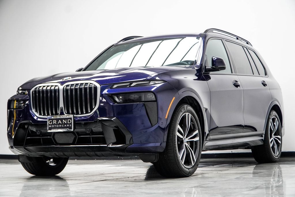 2023 BMW X7 xDrive40i