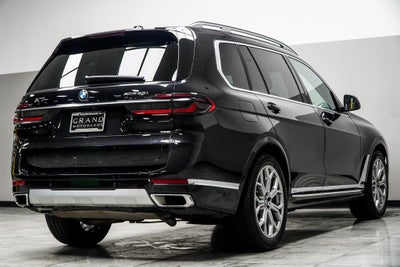 2025 BMW X7 xDrive40i