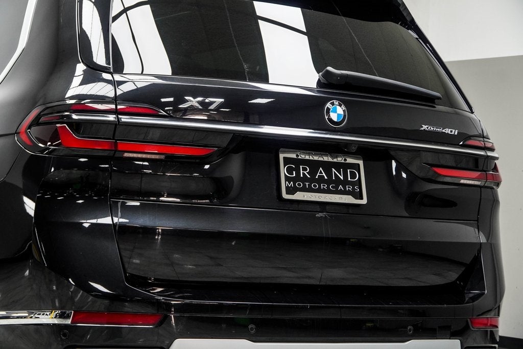 2025 BMW X7 xDrive40i