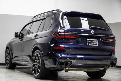2023 BMW X7 M60i