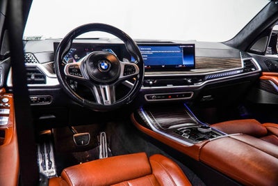 2023 BMW X7 M60i