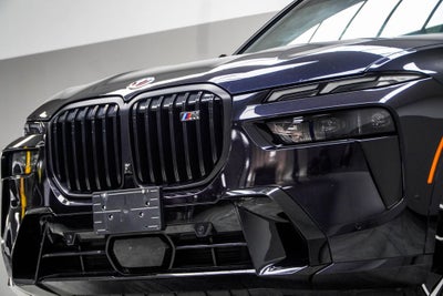 2023 BMW X7 M60i