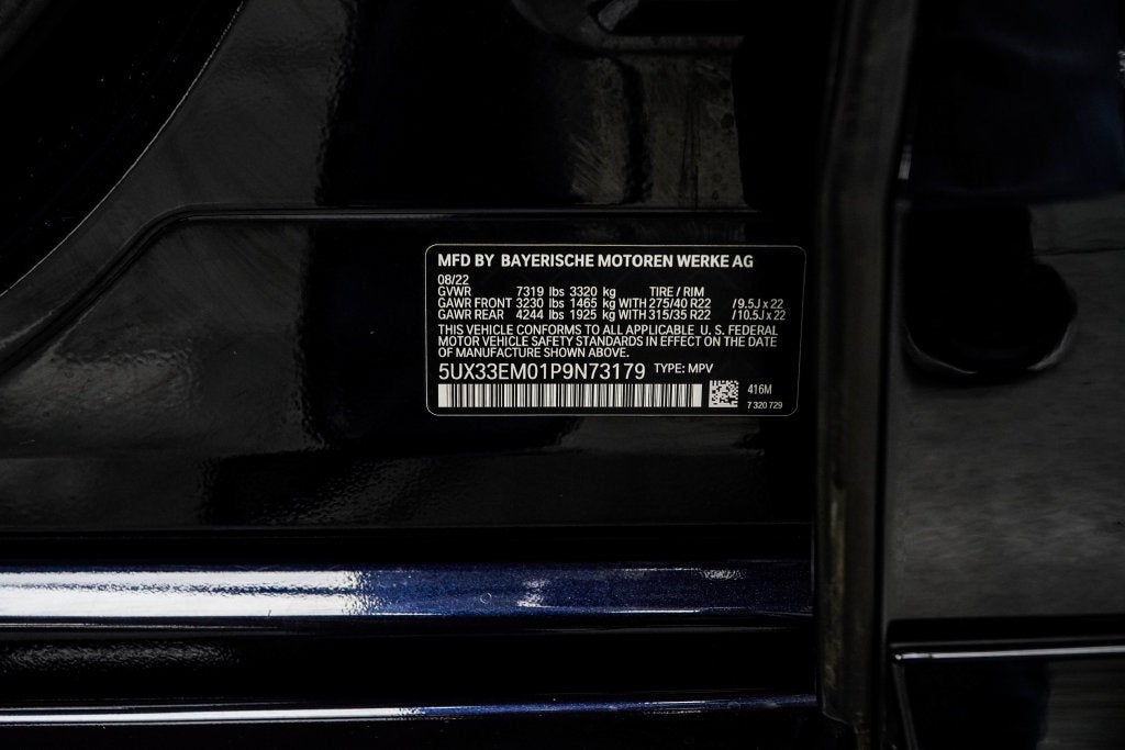 2023 BMW X7 M60i