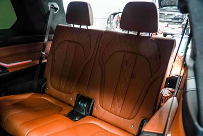 2023 BMW X7 M60i