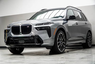 2023 BMW X7 M60i