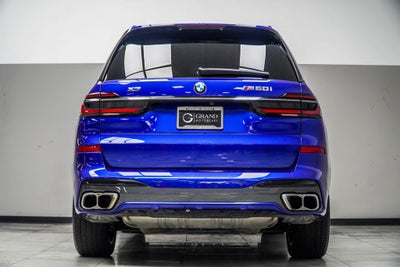 2024 BMW X7 M60i