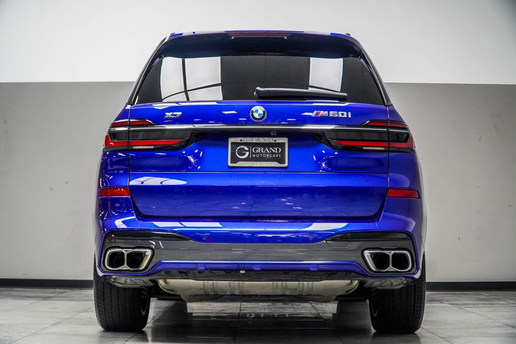 2024 BMW X7 M60i