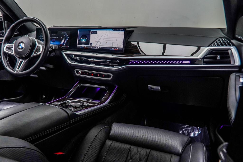 2024 BMW X7 M60i