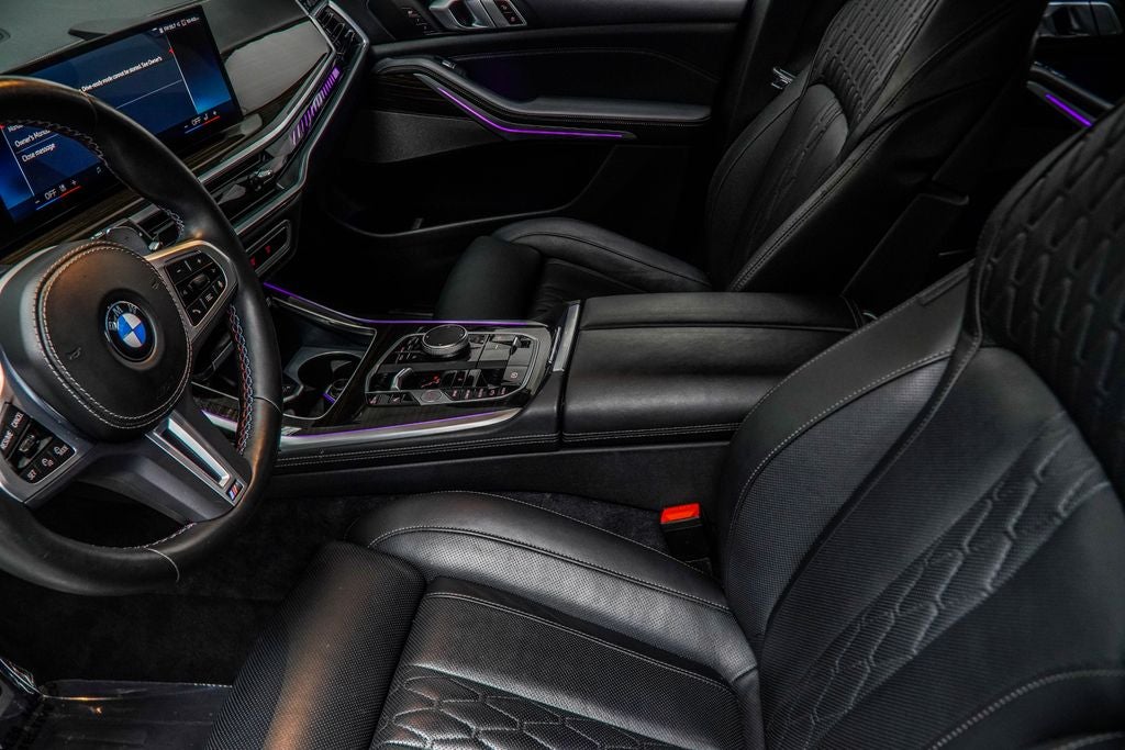 2024 BMW X7 M60i