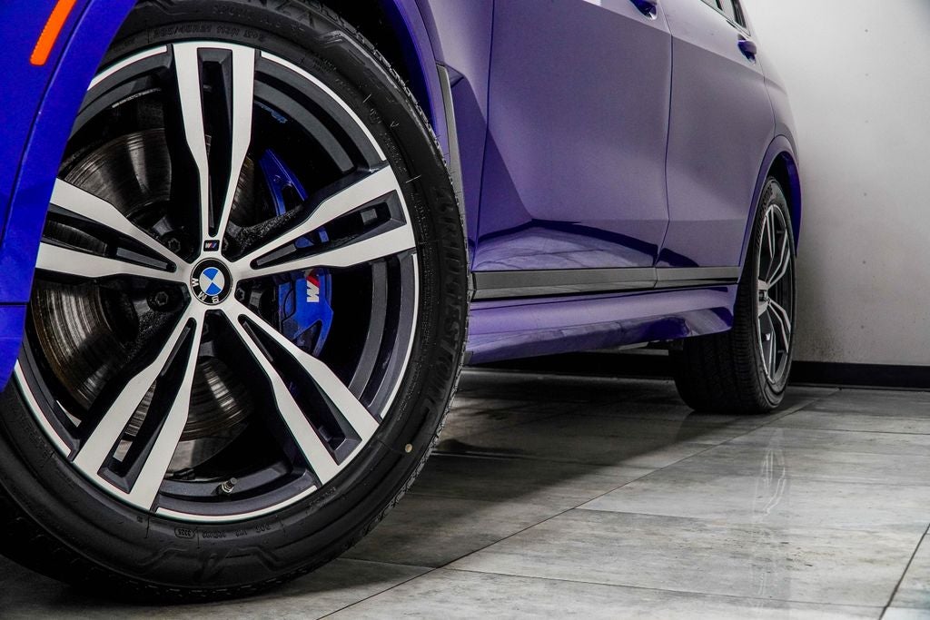 2024 BMW X7 M60i