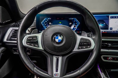 2024 BMW X7 M60i