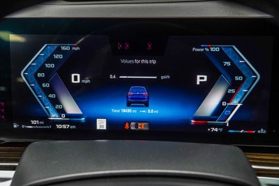 2024 BMW X7 M60i