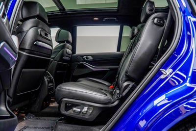 2024 BMW X7 M60i