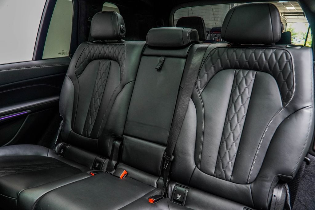 2024 BMW X7 M60i