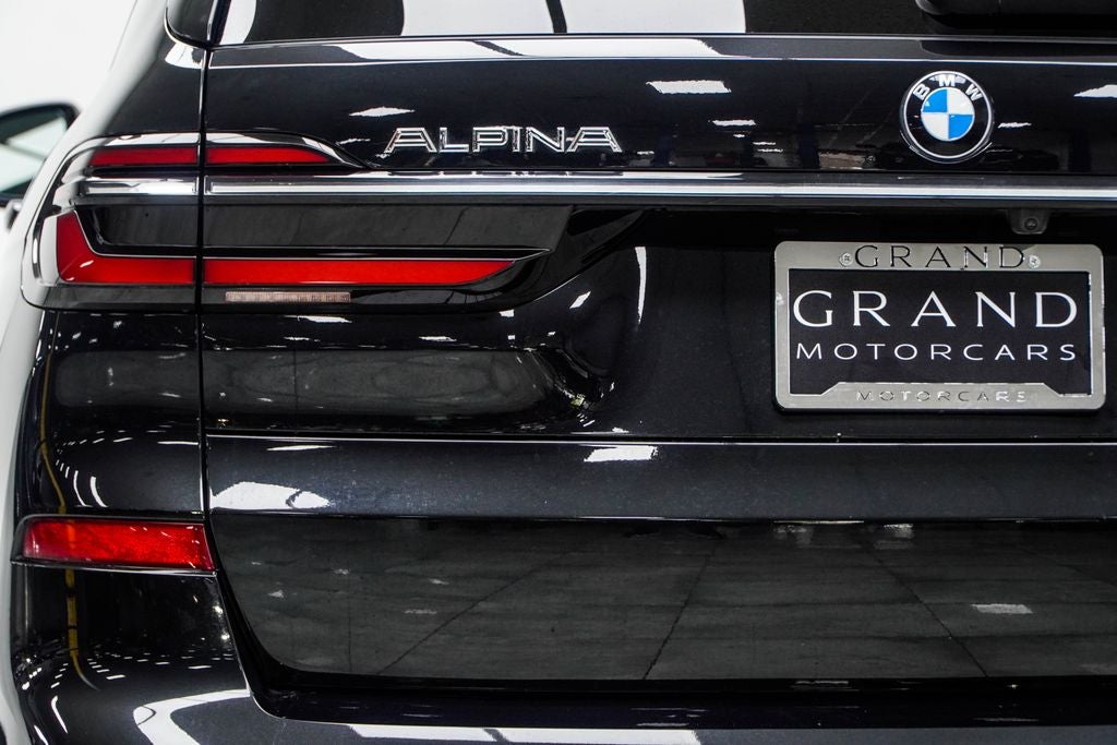 2024 BMW X7 ALPINA XB7